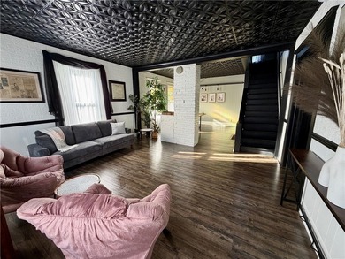 Welcome to this stunning, fully remodeled 3-bedroom, 2 full-bath - photo 2