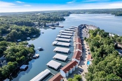 Lake of the Ozarks Condo For Sale in Lake Ozark Missouri
