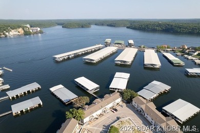 Experience the fantastic views and lakeside living at the highly - photo 12
