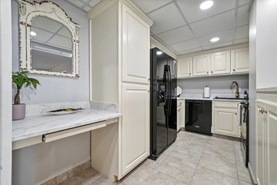 THE BEST DEAL IN BEACON MANOR! Welcome to your perfect lake - photo 12