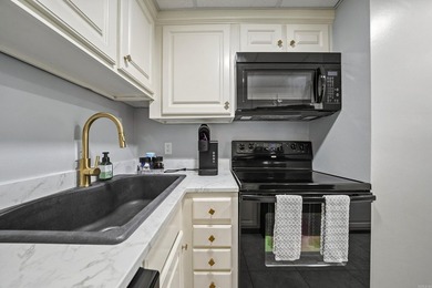 THE BEST DEAL IN BEACON MANOR! Welcome to your perfect lake - photo 14