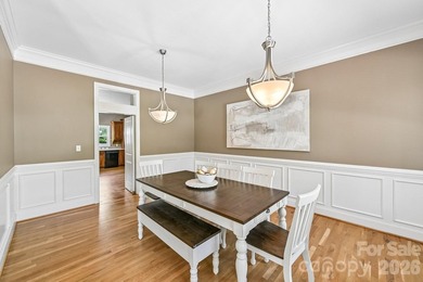 Welcome to this beautifully maintained, move-in ready home - photo 14
