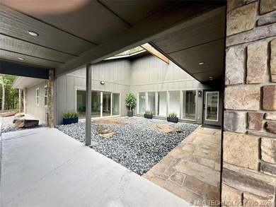 Outstanding property developed into an outstanding resort type - photo 15