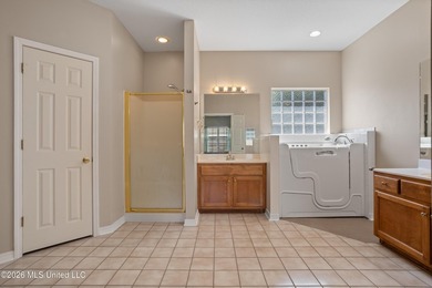 Welcome home to the highly sought-after Northwood Hills - photo 22