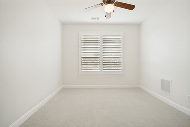 Welcome home to this stunning, move-in ready Huntington home - photo 27