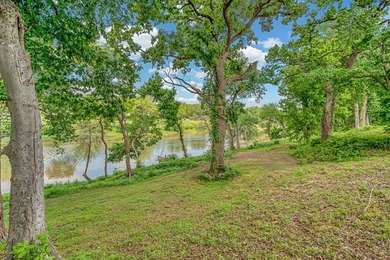 Welcome to peaceful riverfront living at its finest. This - photo 31