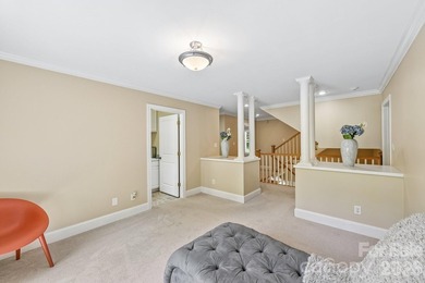 Welcome to this beautifully maintained, move-in ready home - photo 32