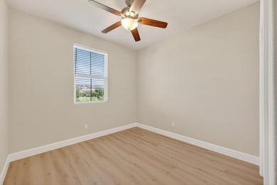 Welcome to this well-maintained home in Folsom's Parkway - photo 32