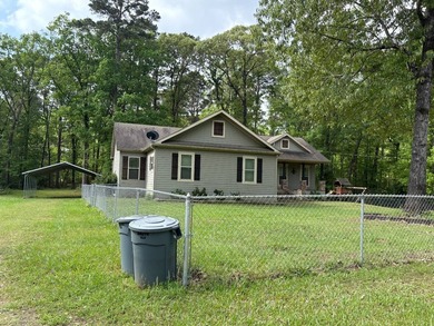 Well-maintained 2013 modular home featuring 3 bedrooms, 2 - photo 3
