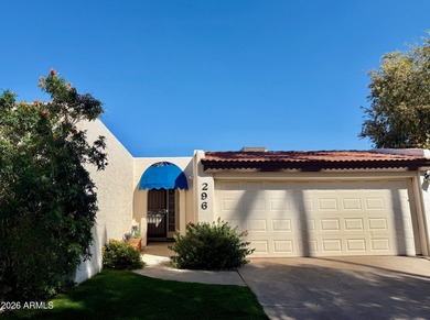 (private lake, pond, creek) Townhome/Townhouse Sale Pending in Litchfield Park Arizona