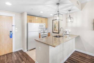 This immaculate condo is move-in ready and offers beautiful - photo 3