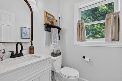 ## Luxury Meets Serenity in Mill Creek: A Waterfront Masterpiece - photo 17