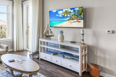 This immaculate condo is move-in ready and offers beautiful - photo 8