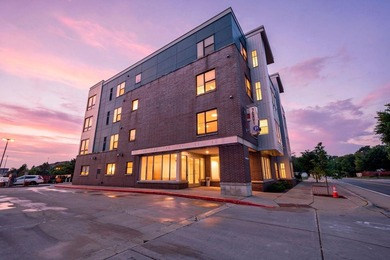 Discover this top floor condo offering over 1,300 square feet of - photo 2