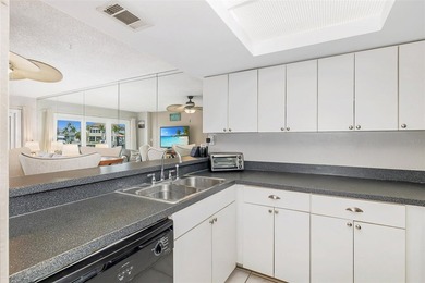 BEST DEAL IN CLEARWATER BEACH - INCREDIBLE WATER VIEWS!  Welcome - photo 23