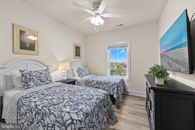 ***** Furnished Models Open Daily 11-2***** MOVE IN READY! - photo 25