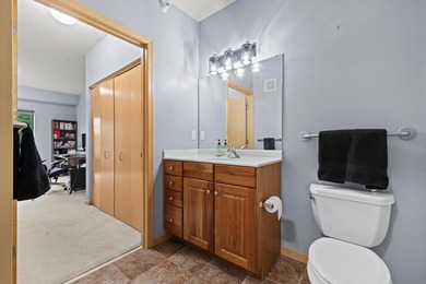 Discover this top floor condo offering over 1,300 square feet of - photo 6