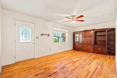 Welcome home to this well-maintained Pensacola property, ideally - photo 8