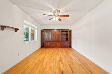 Welcome home to this well-maintained Pensacola property, ideally - photo 9