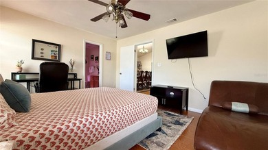 NO HOA! Lovely home located in Buenaventura Lakes. 4 bedrooms - photo 30