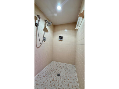 NO HOA! Lovely home located in Buenaventura Lakes. 4 bedrooms - photo 31
