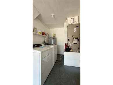 NO HOA! Lovely home located in Buenaventura Lakes. 4 bedrooms - photo 34