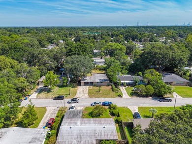 3 bedroom on nearly a quarter acre with no HOA and a real path - photo 34