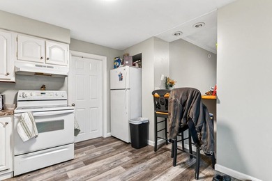 Fully rented three-unit property offering immediate income with - photo 37