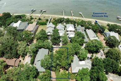 Nestled in the charming Driftwood community of Gulf Breeze - photo 1