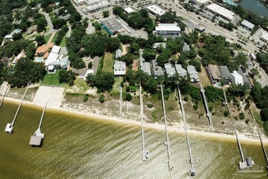 Nestled in the charming Driftwood community of Gulf Breeze - photo 6