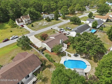 Welcome home to this meticulously maintained 4-bedroom, 2-bath - photo 7