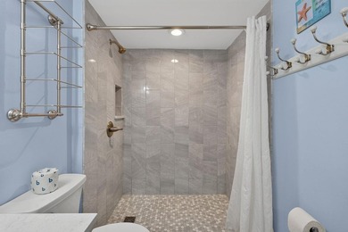 So you say you've been looking for an oceanfront condo that - photo 12