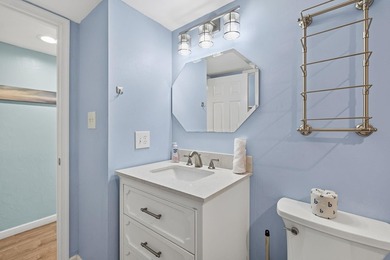 So you say you've been looking for an oceanfront condo that - photo 13