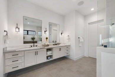 Welcome to 144 Riverfront Lane in Kingsland, where luxury lake - photo 19