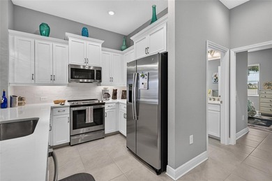 Welcome to this exceptional 2023 custom-built Venetian model - photo 22