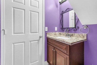 Welcome to this spacious three-bedroom, two-and-a-half-bath - photo 25