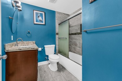 Welcome to this spacious three-bedroom, two-and-a-half-bath - photo 29