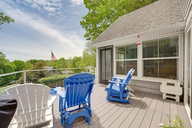 Absolutely stunning 4 Bedroom Ranch Home nestled in the highly - photo 34