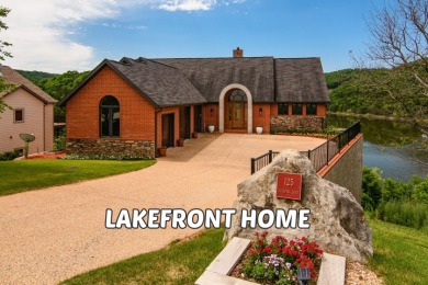 Lakefront & Lake View Home - Lake Home For Sale in Lampe, Missouri