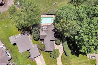 Absolutely stunning 4 Bedroom Ranch Home nestled in the highly - photo 58