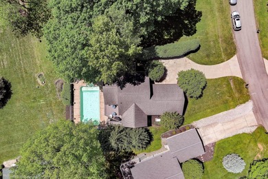 Absolutely stunning 4 Bedroom Ranch Home nestled in the highly - photo 59