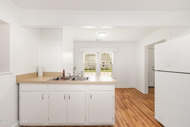 Welcome to 508 Hemlock St., a charming 2 bedroom, 1 bath home - photo 8