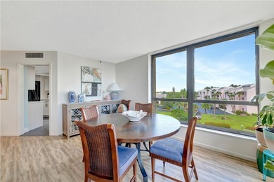 OCEAN VIEWS! Panoramic ocean views from this stunning 3 bedroom - photo 11