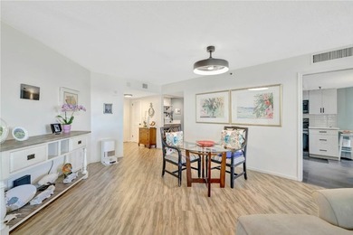 OCEAN VIEWS! Panoramic ocean views from this stunning 3 bedroom - photo 14