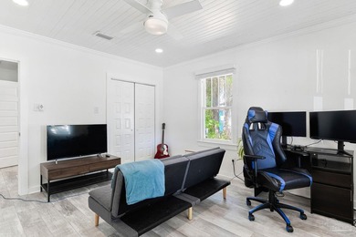 LOCATION!!! Charming updated bungalow just minutes from downtown - photo 6