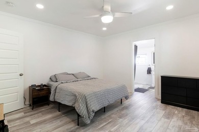 LOCATION!!! Charming updated bungalow just minutes from downtown - photo 8