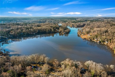 Lake Home For Sale in Anderson, South Carolina