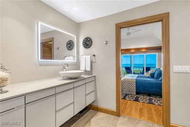 Beach lovers and boaters will appreciate this furnished - photo 24