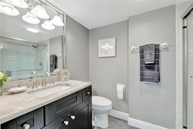 OCEAN VIEWS! Panoramic ocean views from this stunning 3 bedroom - photo 24