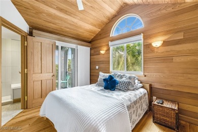 Beach lovers and boaters will appreciate this furnished - photo 25